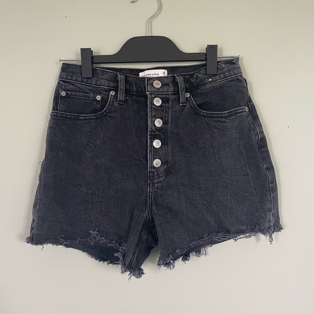 SOLD Abercrombie Curve Love High Rise 4” Short Button Fly